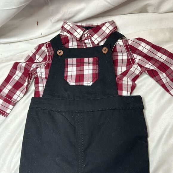 Tommy Bahama 2 Piece Plaid Overall Set. Size 3 Months. - Picture 2 of 8